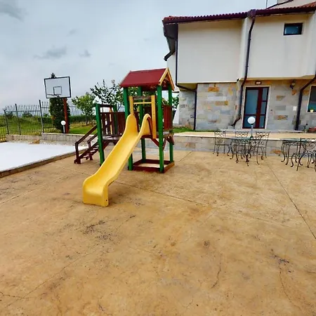 Imperial Heights Villas * Sunny Beach