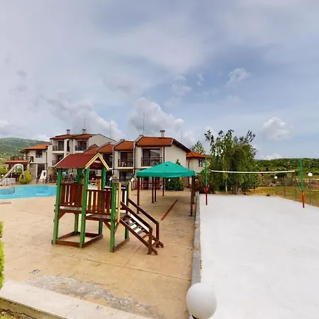 Imperial Heights Villas Sunny Beach
