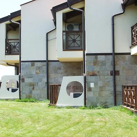Imperial Heights Villas Villa