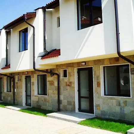 Imperial Heights Villas Sunny Beach