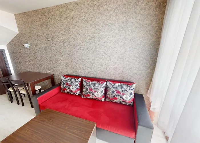 Вилла Imperial Heights Villas *