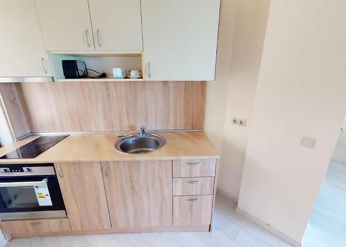 Imperial Heights Villas Вилла Солнечный берег