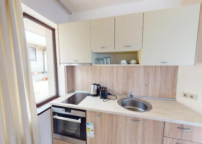 Imperial Heights Villas Солнечный берег