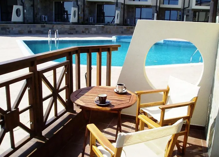 Imperial Heights Villas Вилла