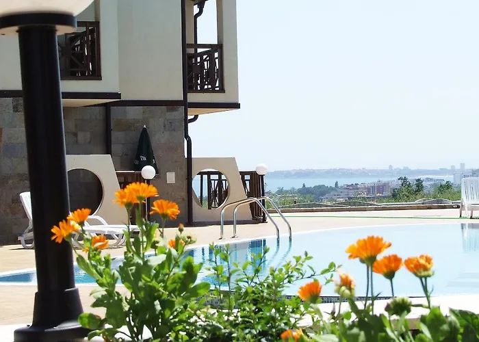 Imperial Heights Villas Солнечный берег